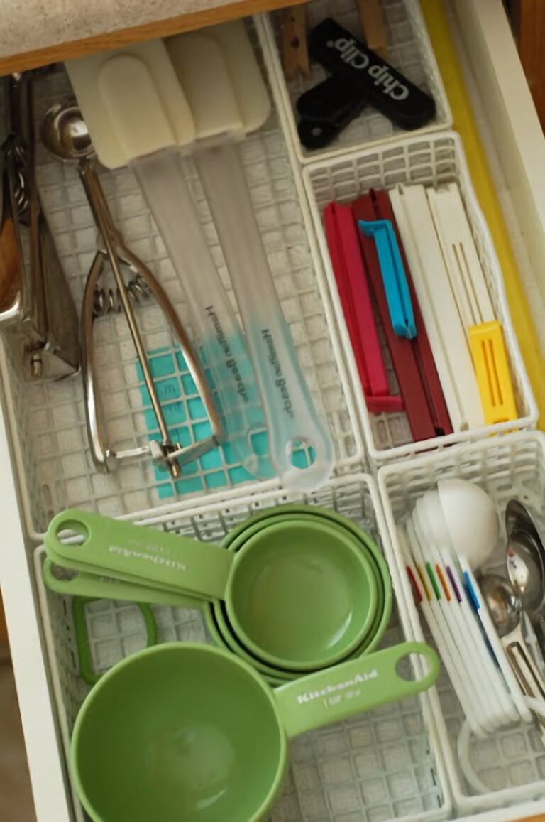 19 Effective Ways to Organize Your Kitchen Baking Supplies