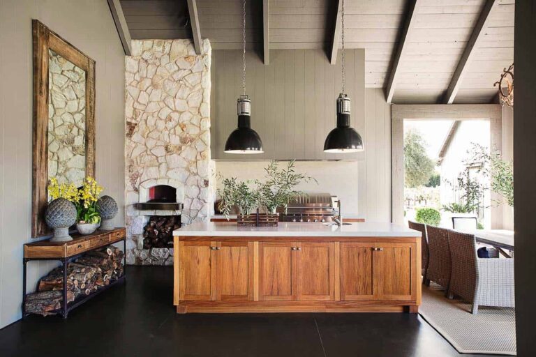 22 Innovative Farmhouse Style Outdoor Kitchens That Will Mesmerize You